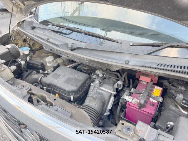 Suzuki SPACIA 2017-09 8831746-15