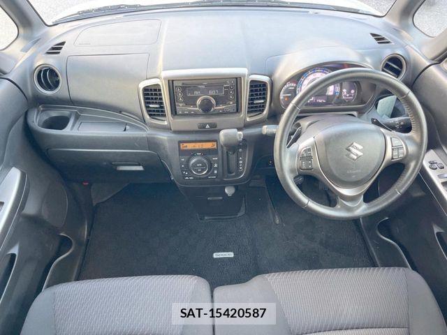 Suzuki SPACIA 2017-09 8831746-1