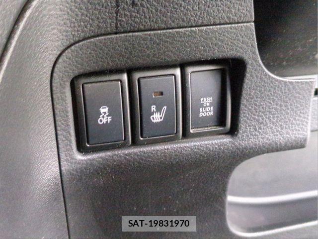 Suzuki SPACIA 2017-12 8831745-13