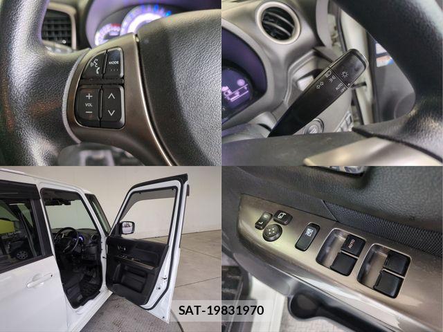 Suzuki SPACIA 2017-12 8831745-28