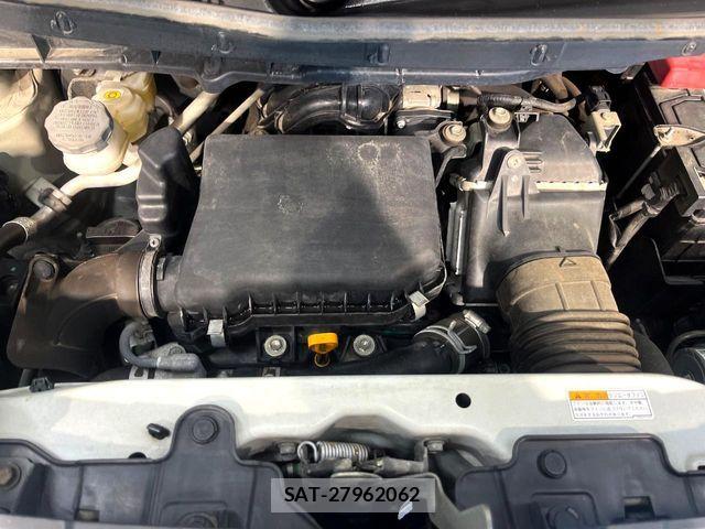 Suzuki SPACIA 2017-11 8850705-17
