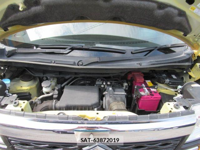 Suzuki SPACIA 2017-08 8882281-10