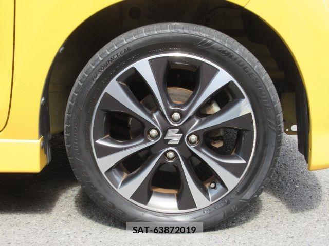 Suzuki SPACIA 2017-08 8882281-11