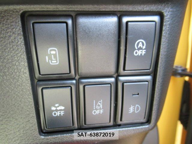 Suzuki SPACIA 2017-08 8882281-23