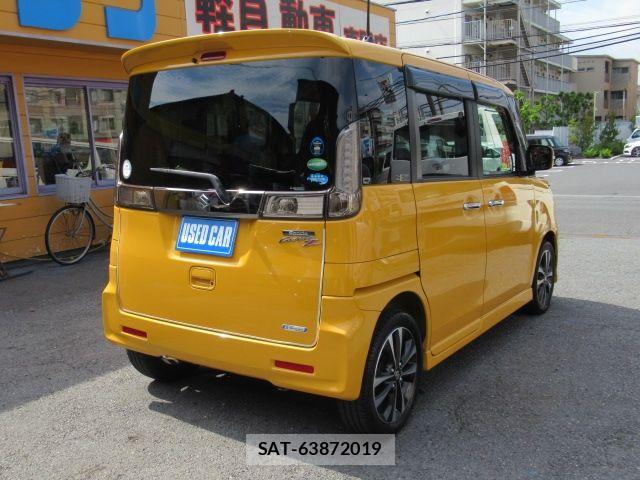 Suzuki SPACIA 2017-08 8882281-2