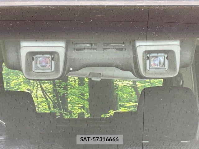 Suzuki SPACIA 2017-10 8884376-3