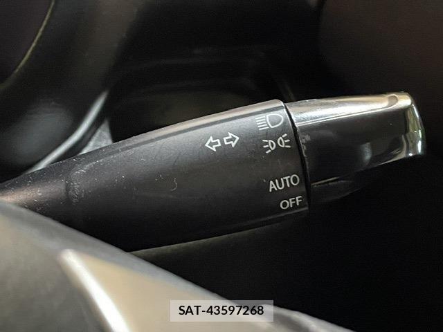 Suzuki SPACIA 2017-04 7981087-21