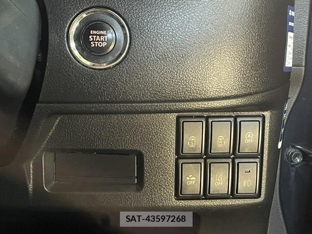 Suzuki SPACIA 2017-04 7981087-23