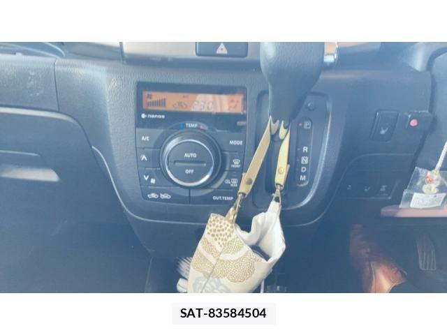 Suzuki SPACIA 2017-04 8563618-21
