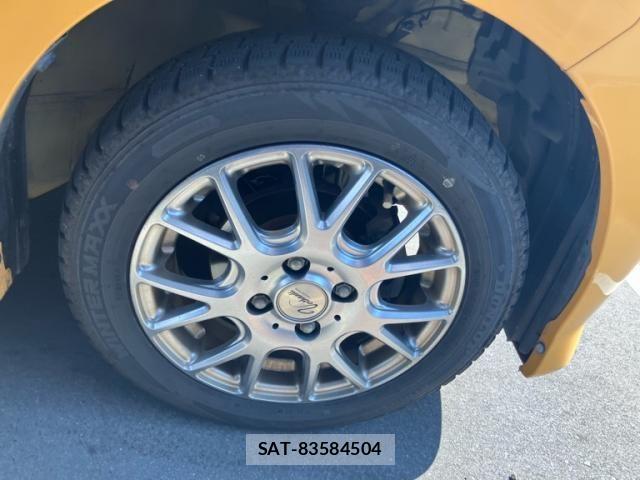Suzuki SPACIA 2017-04 8563618-2