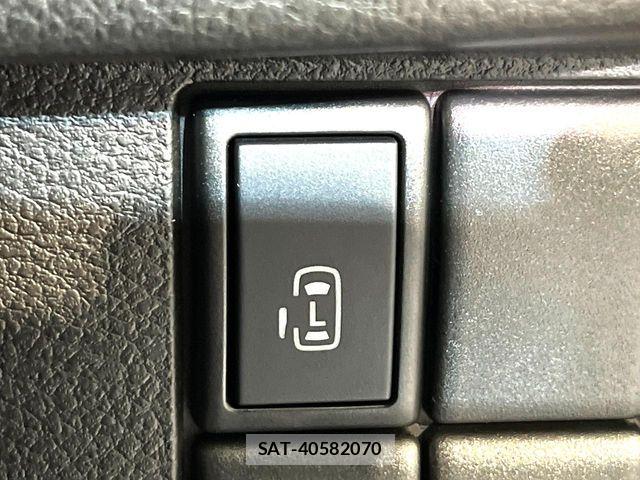 Suzuki SPACIA 2017-03 8629033-4