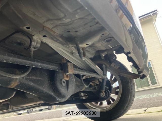 Suzuki SPACIA 2017-09 8850706-11