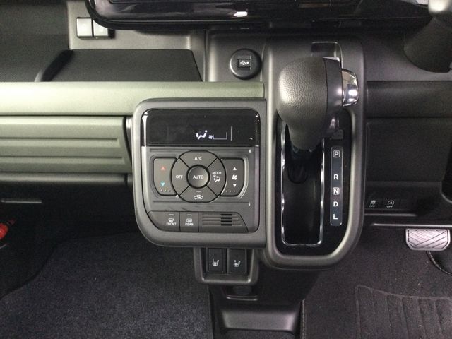 Suzuki SPACIA 2024-09 3684326-10