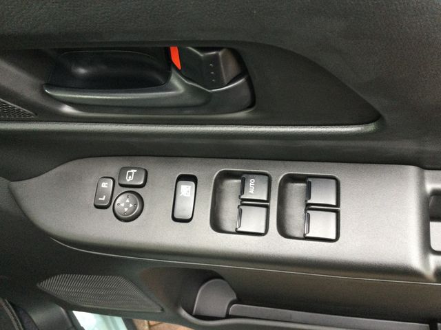 Suzuki SPACIA 2024-09 3684326-12