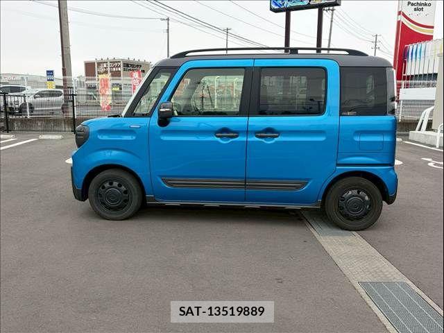 Suzuki SPACIA 2019-03 4602326-16