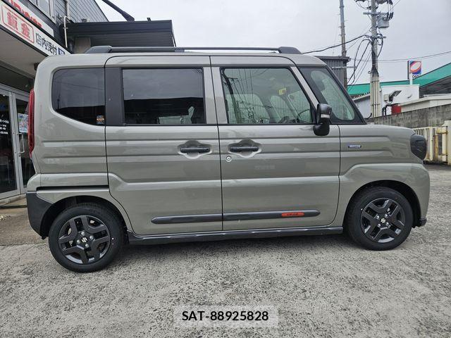 Suzuki SPACIA 2025-11 5879329-3