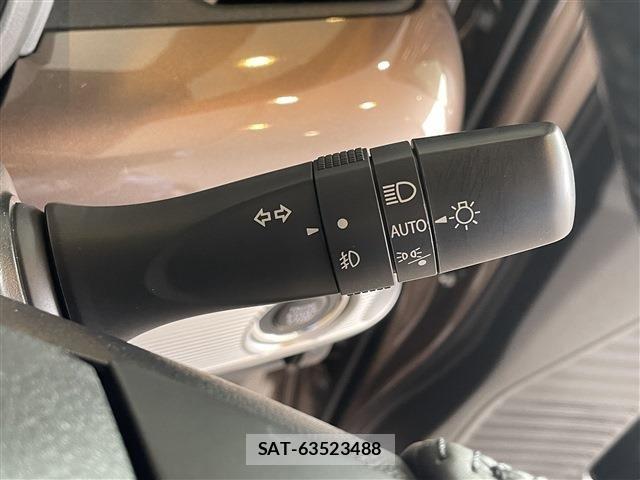 Suzuki SPACIA 2023-08 6614984-18