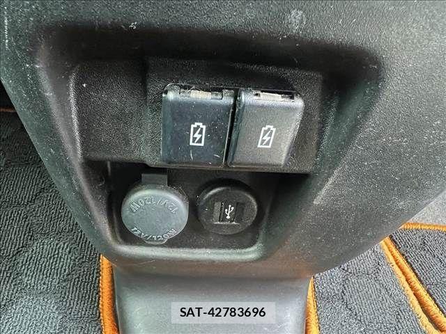 Suzuki SPACIA 2021-10 6678203-15
