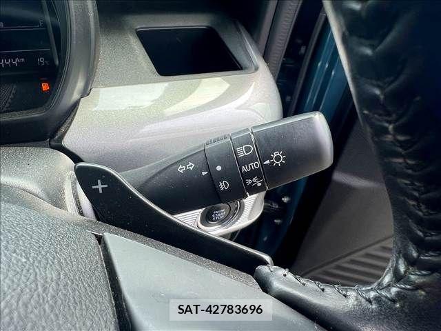 Suzuki SPACIA 2021-10 6678203-21