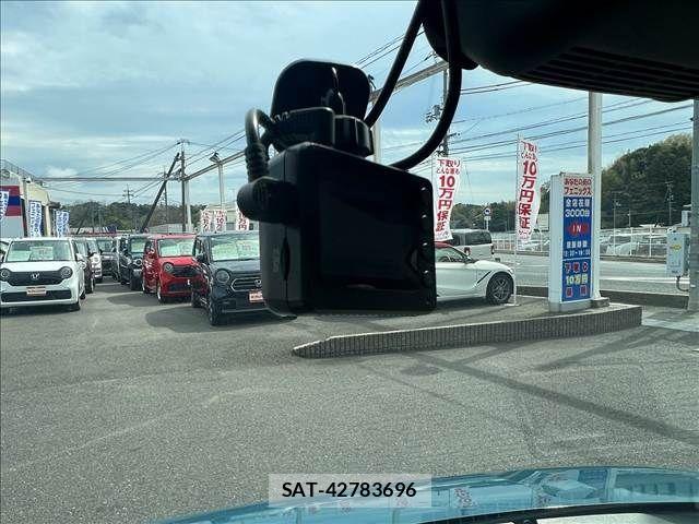 Suzuki SPACIA 2021-10 6678203-22