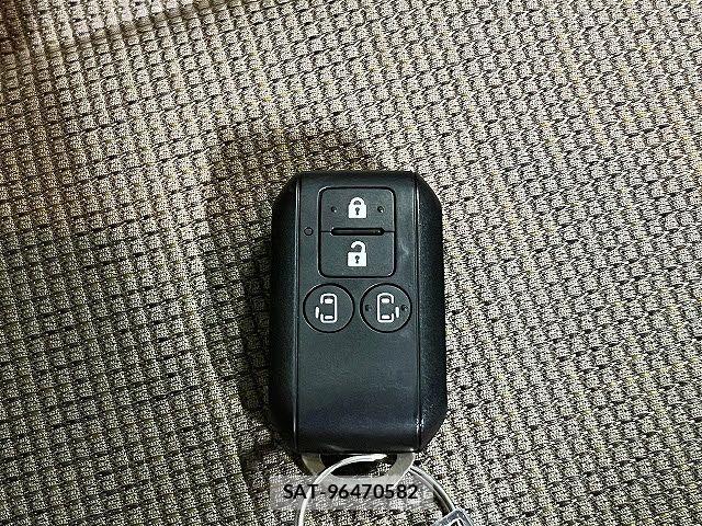 Suzuki SPACIA 2023-06 6678200-25