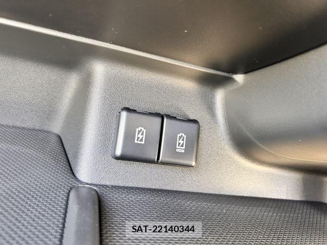 Suzuki SPACIA 2025-10 6753404-10
