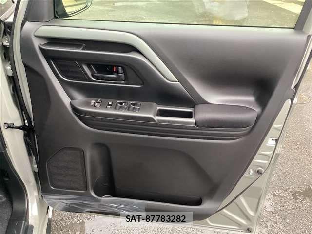 Suzuki SPACIA 2025-10 6913390-17
