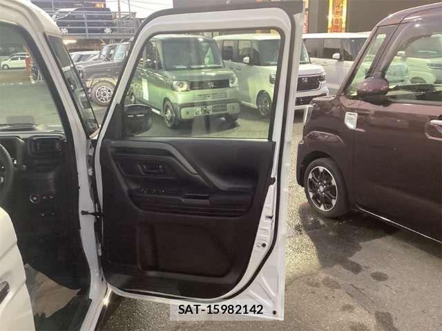 Suzuki SPACIA 2025-10 6913376-19