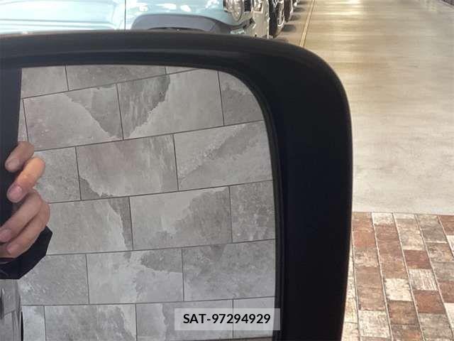 Suzuki SPACIA 2021-03 6913432-18