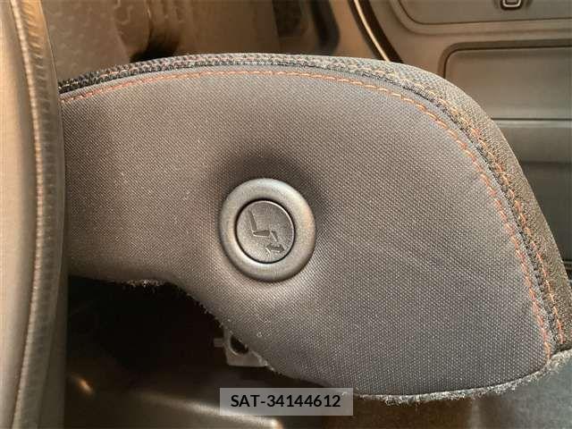 Suzuki SPACIA 2025-10 6913363-17