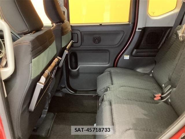 Suzuki SPACIA 2024-10 6913404-15