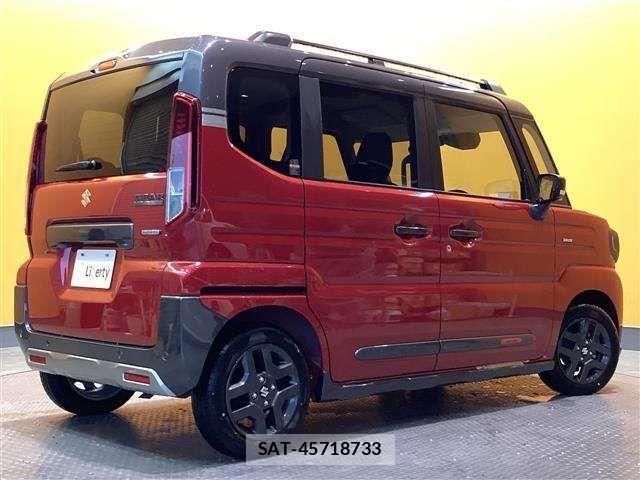 Suzuki SPACIA 2024-10 6913404-8