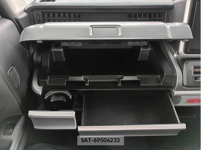 Suzuki SPACIA 2021-01 7021648-17