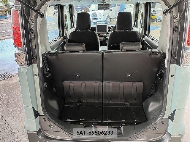 Suzuki SPACIA 2021-01 7021648-4