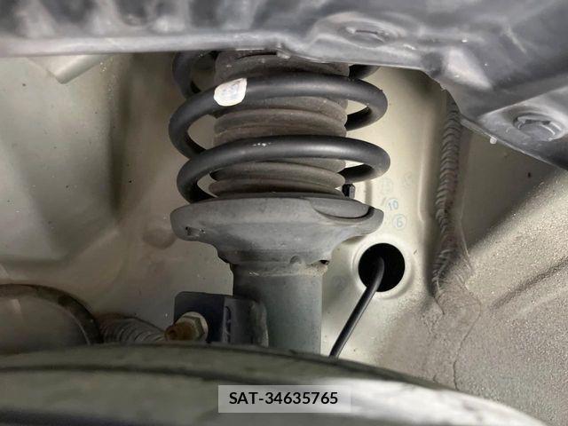 Suzuki SPACIA 2021-05 7060829-19