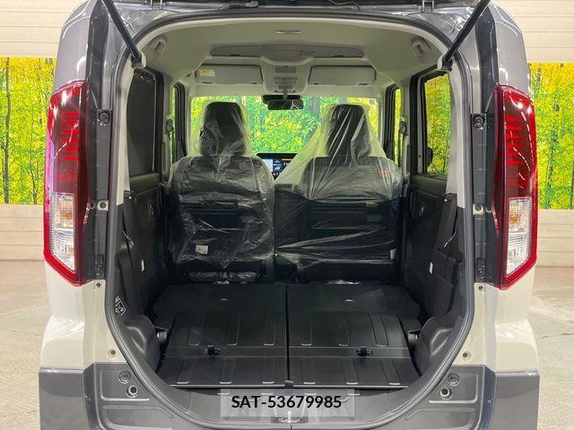 Suzuki SPACIA 2025-12 7225468-9