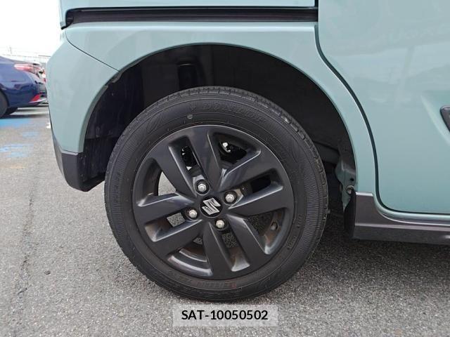 Suzuki SPACIA 2022-09 7225456-8