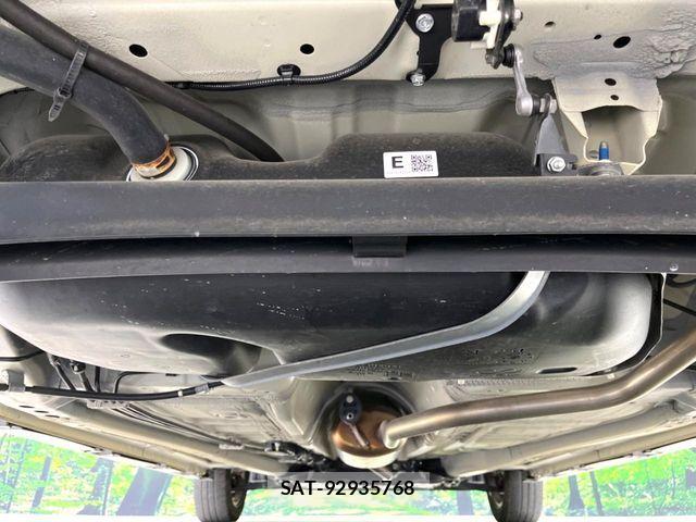 Suzuki SPACIA 2024-01 7217752-18