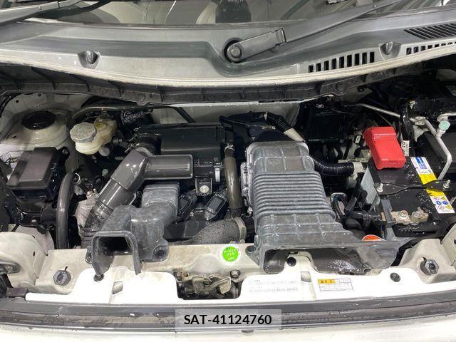 Suzuki SPACIA 2019-03 7225447-17