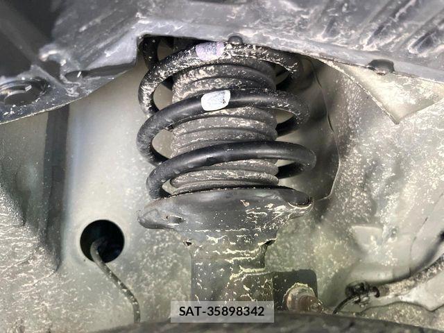 Suzuki SPACIA 2021-02 7252410-19