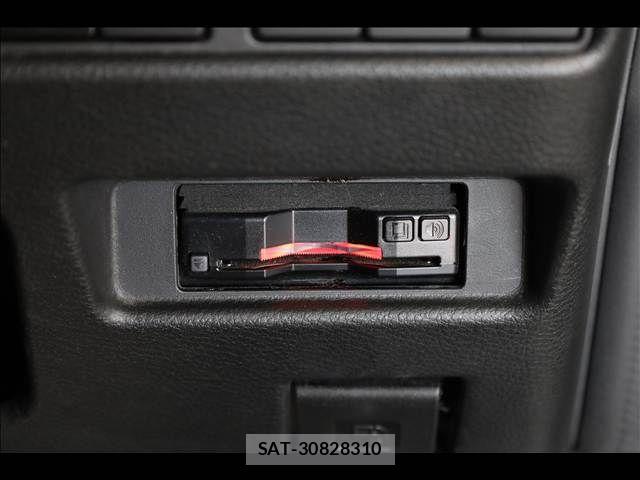 Suzuki SPACIA 2019-04 7272996-14