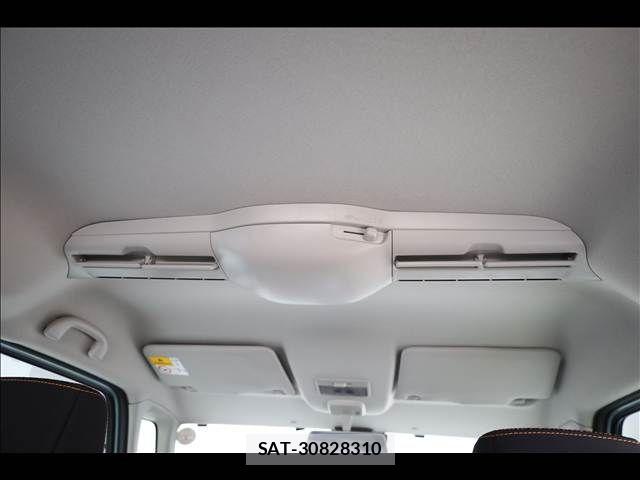Suzuki SPACIA 2019-04 7272996-16