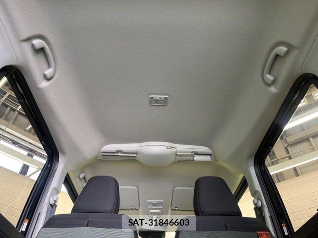 Suzuki SPACIA 2025-09 7394237-5