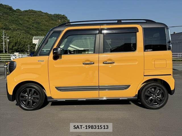 Suzuki SPACIA 2023-09 7394240-10
