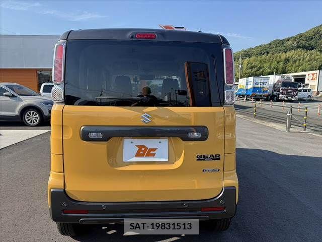 Suzuki SPACIA 2023-09 7394240-13