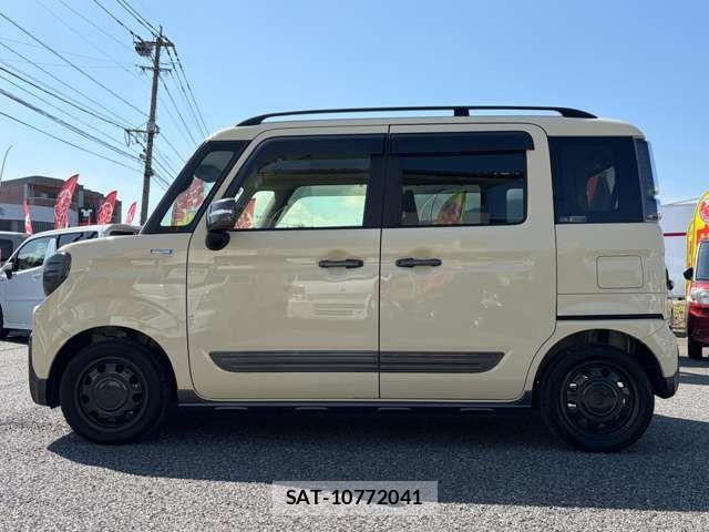 Suzuki SPACIA 2021-11 7458055-4