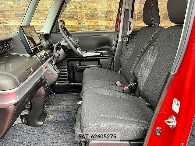 Suzuki SPACIA 2023-08 7502984-18