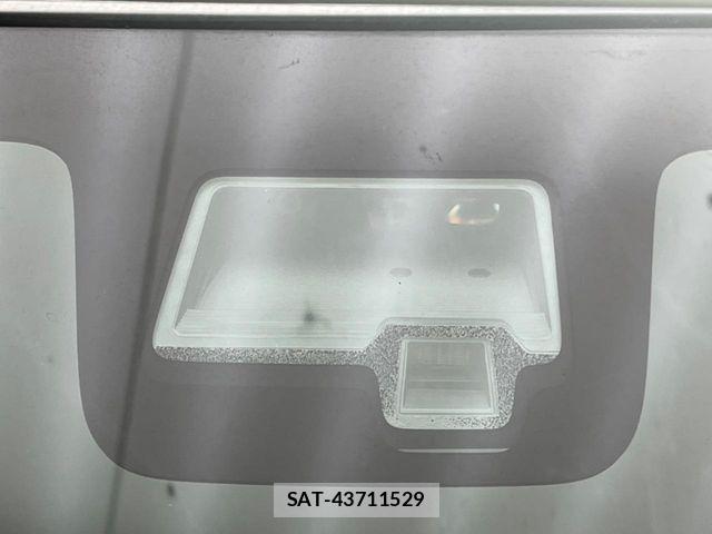 Suzuki SPACIA 2019-02 7502985-2