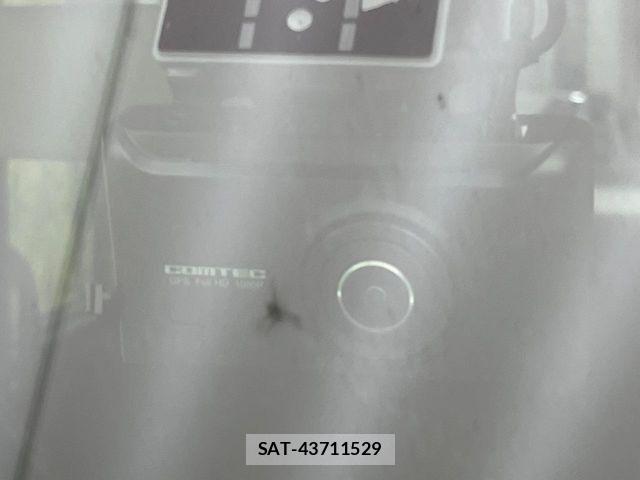 Suzuki SPACIA 2019-02 7502985-6