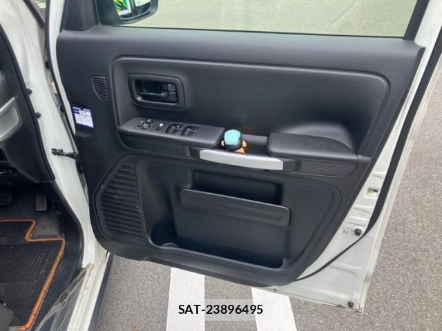 Suzuki SPACIA 2019-08 7510123-13